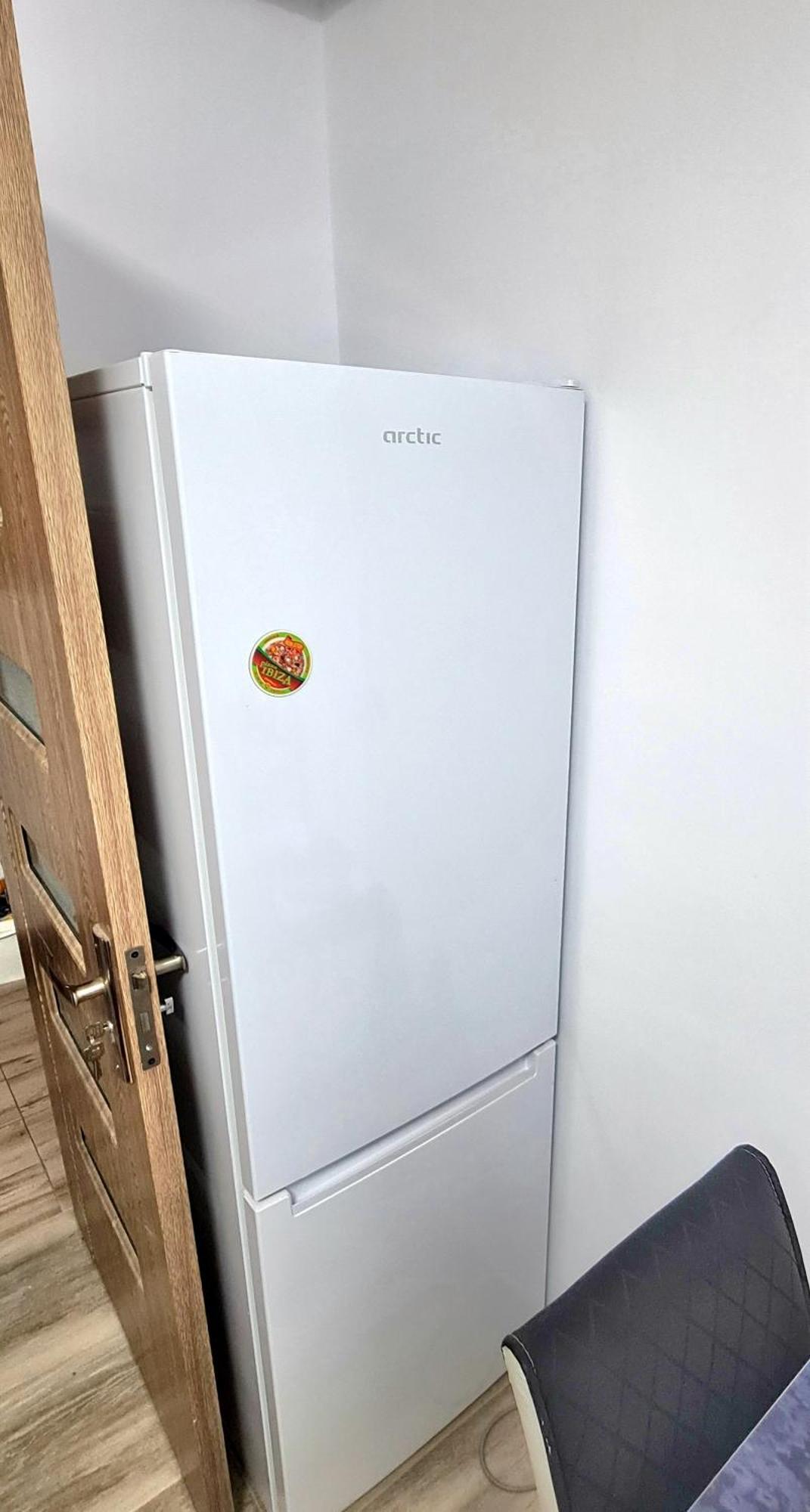 Apartament 2 Camere Etaj 4 Din 4 Craiova Eksteriør bilde