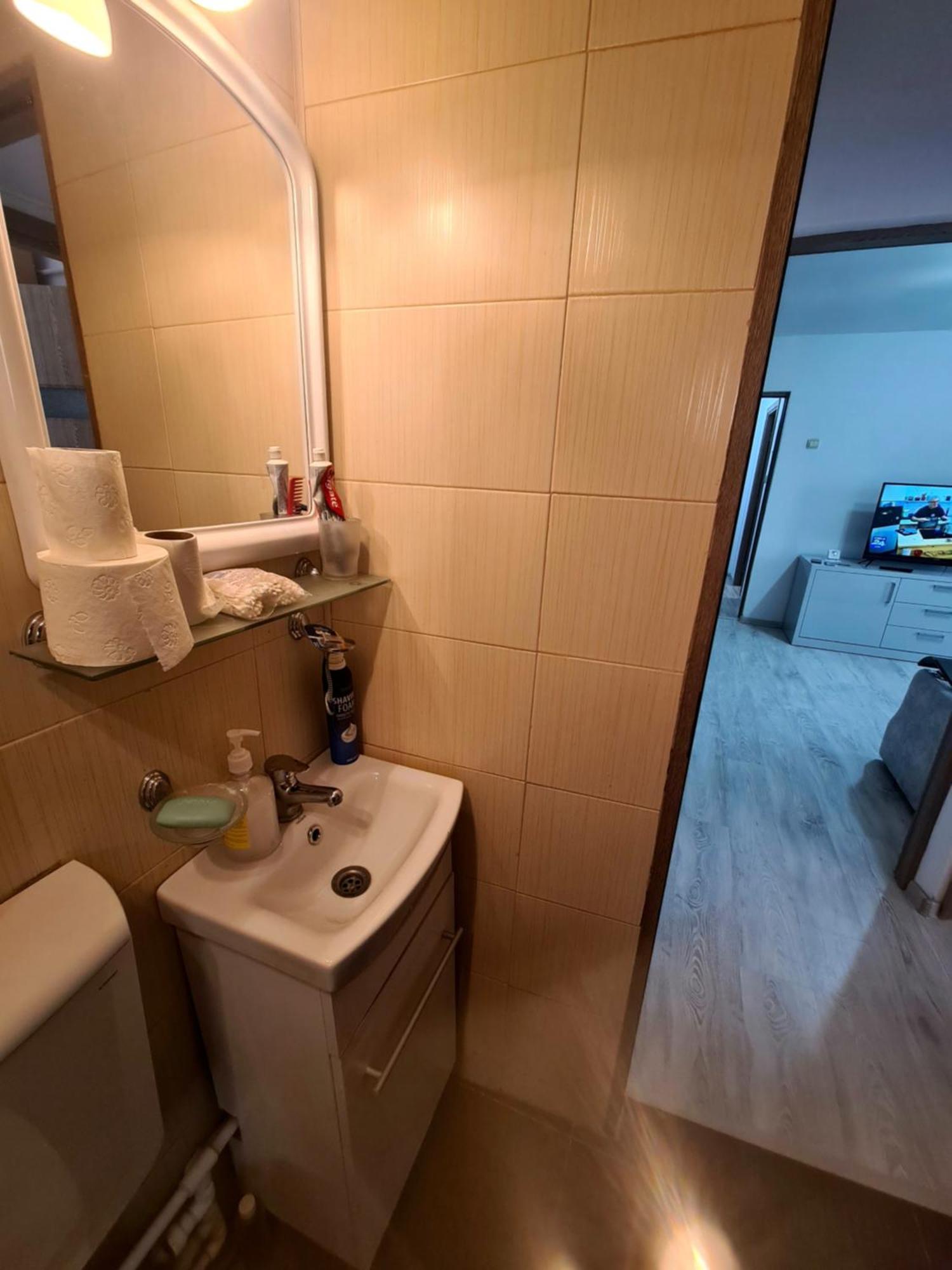 Apartament 2 Camere Etaj 4 Din 4 Craiova Eksteriør bilde