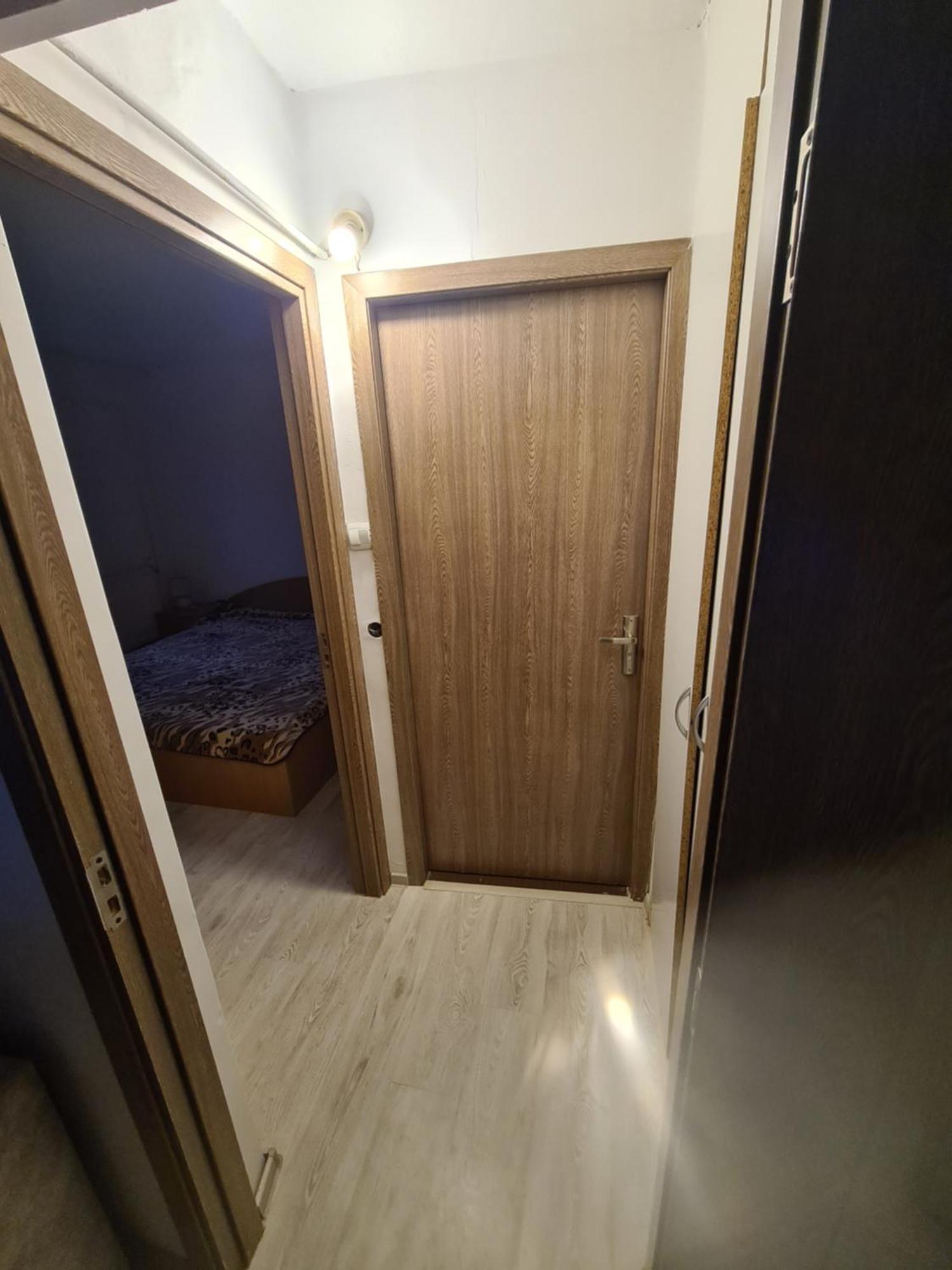 Apartament 2 Camere Etaj 4 Din 4 Craiova Eksteriør bilde